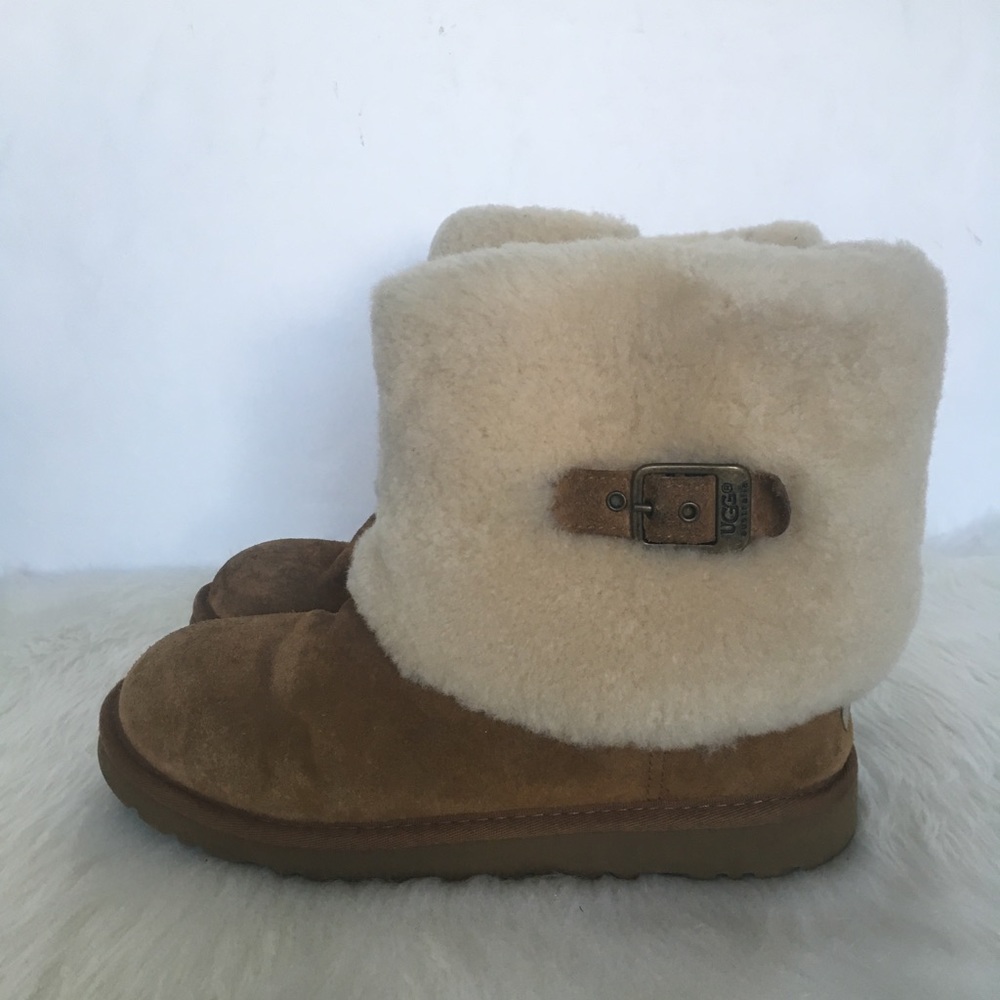 UGG Brown Boots / Size 5